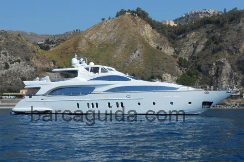 Azimut Grande 116 scheda tecnica e recensioni